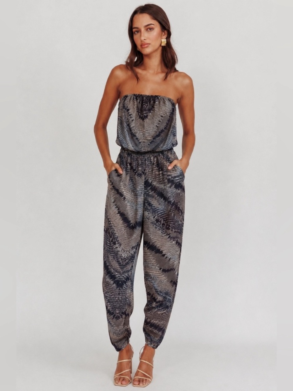 Sweet Pea Feathered Strapless Chiffon Wide-Leg Romper Grey Black Medium Size 8